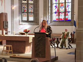 Vorstellung der Kommunionkinder in St. Crescentius (Foto: Norbert Müller) Vorstellung der Kommunionkinder in St. Crescentius (Foto: Norbert Müller)